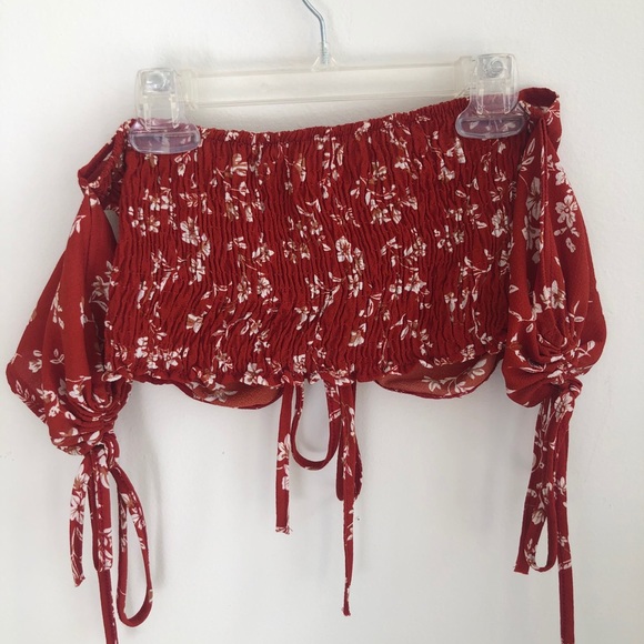 Shein 2 Piece Off the Shoulder Crop Top & Shorts - Picture 5 of 7